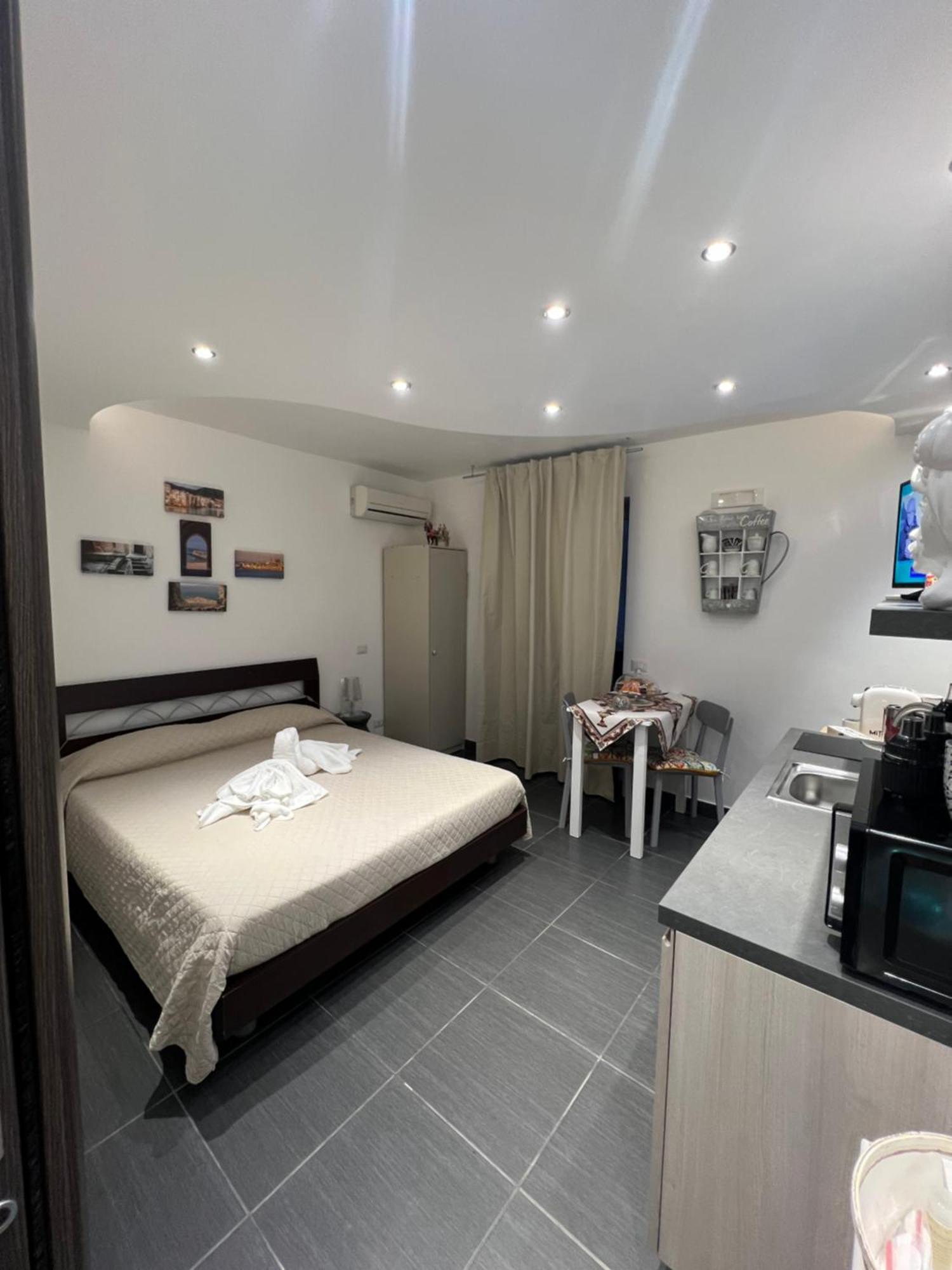 Nel Cortile Suite Cefalu Exterior photo